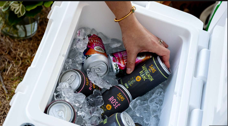 The Rise of Canned Wines: A Convenient and Approachable Way to Enjoy Your Favorite Beverage