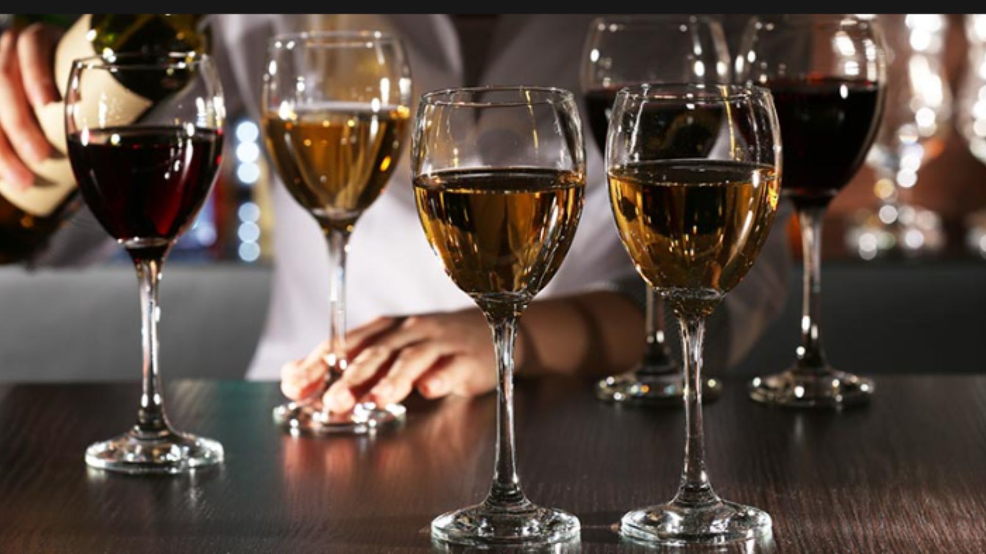 glasses of non-alcoholic wines being served